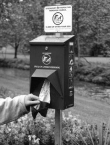poop scoop dispenser