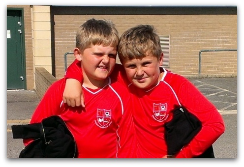 joshua and ross freer gardening cousins 001