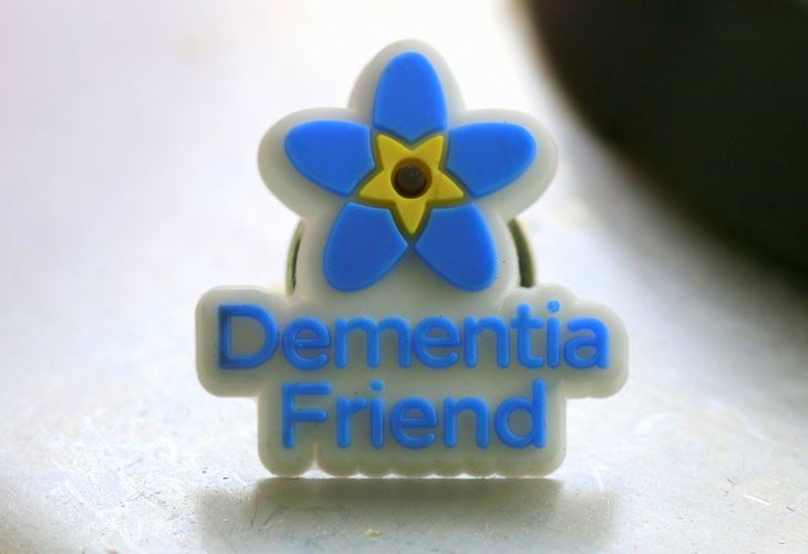 dementia friend badge snip 2