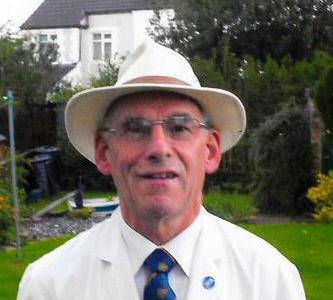 malc ripley umpire snip 2 e1444209986541