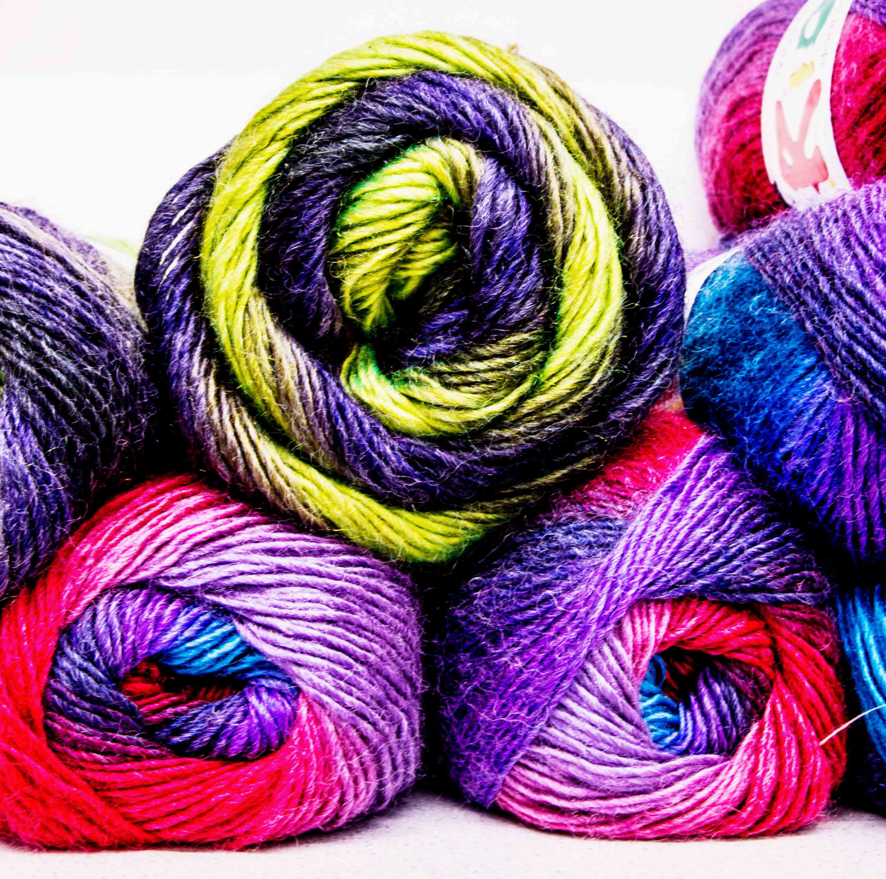 wool muti colour snip