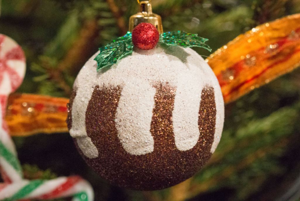 christmas pudding tree decoration