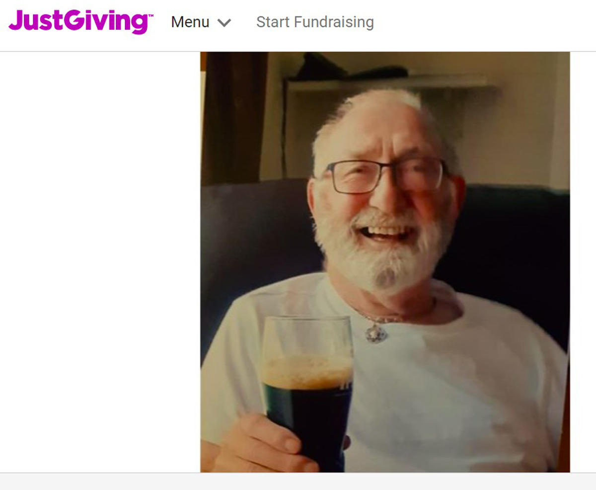 photo ian just giving site