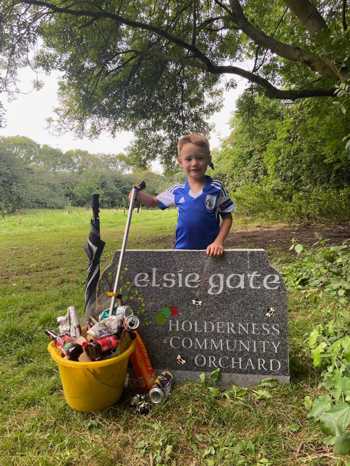 Reggie Gotts litter picker