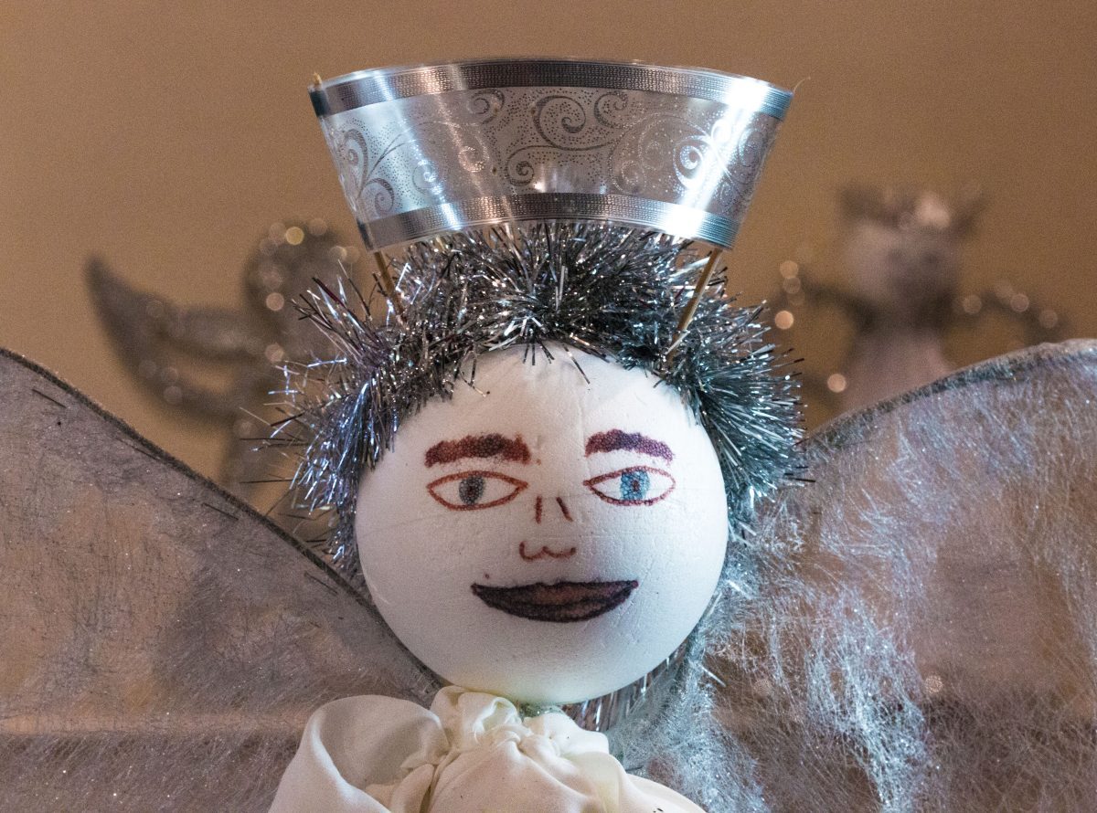 Angel cu e1670310396333