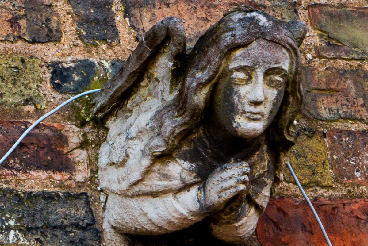 Catholic church Angel e1670054459284