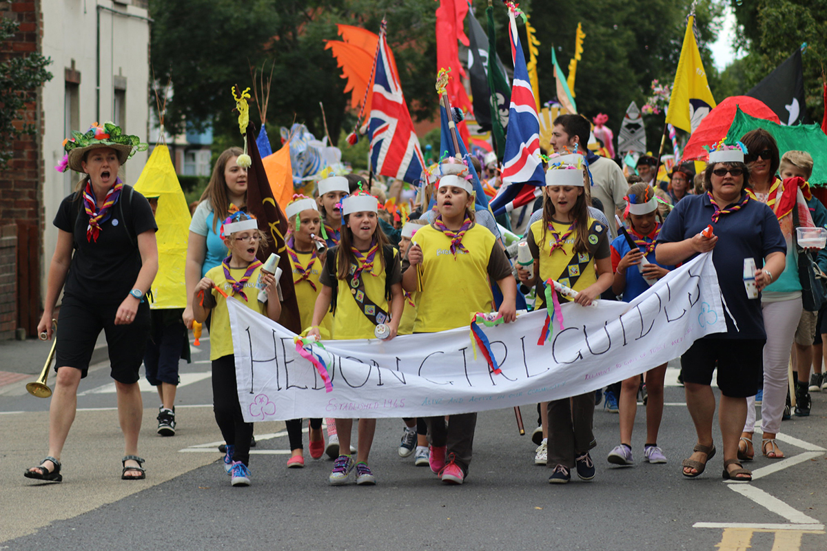 Hedfest Guides Carnival Parade