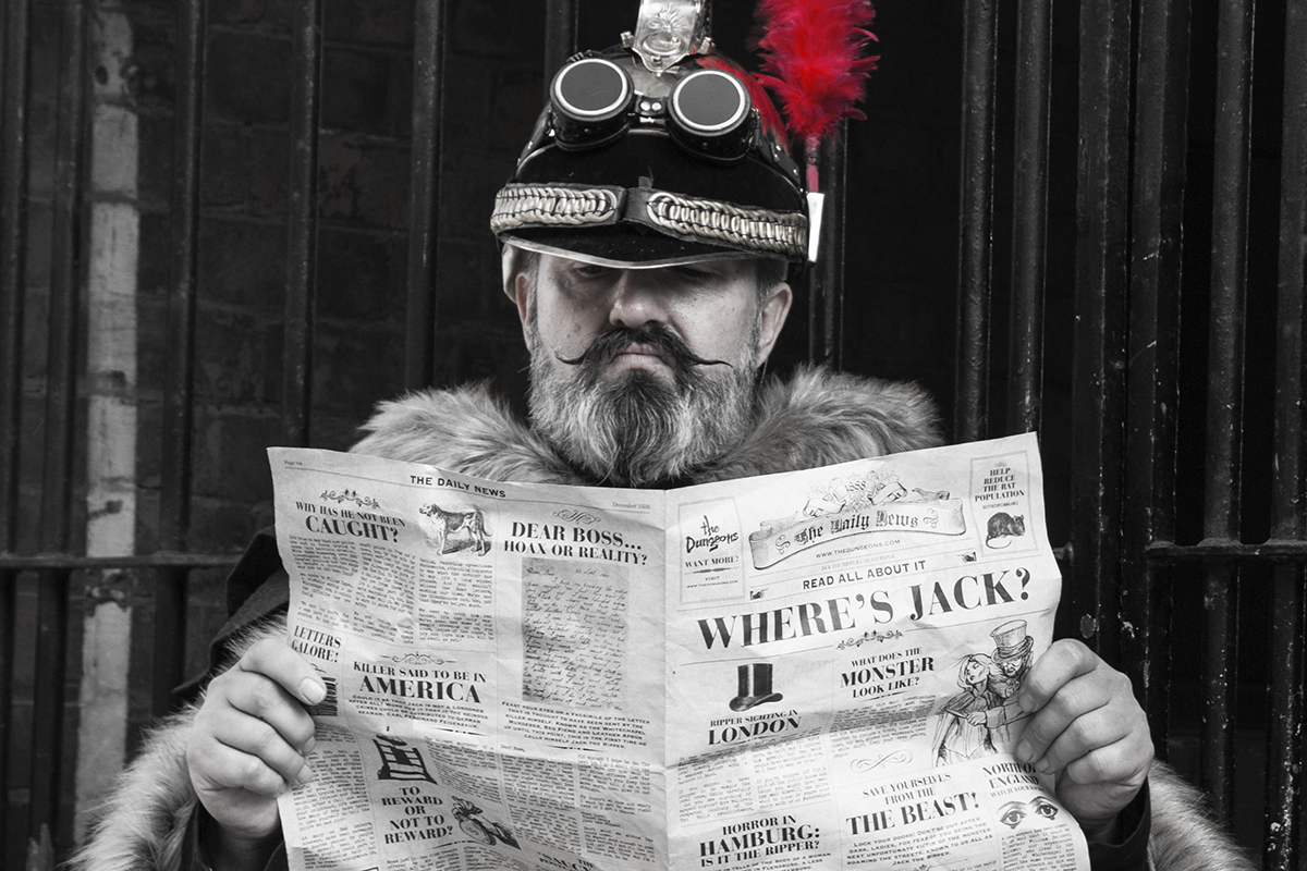 Kaiser Steam Punk reads News cu