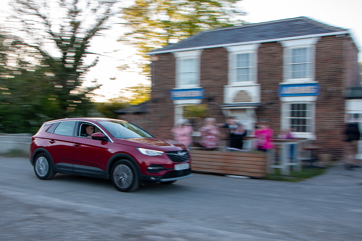 Alan Car Panning 2 Photo of the Day 47