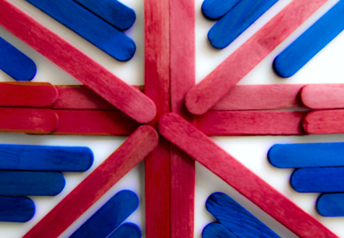 Union Jack lollysticks web