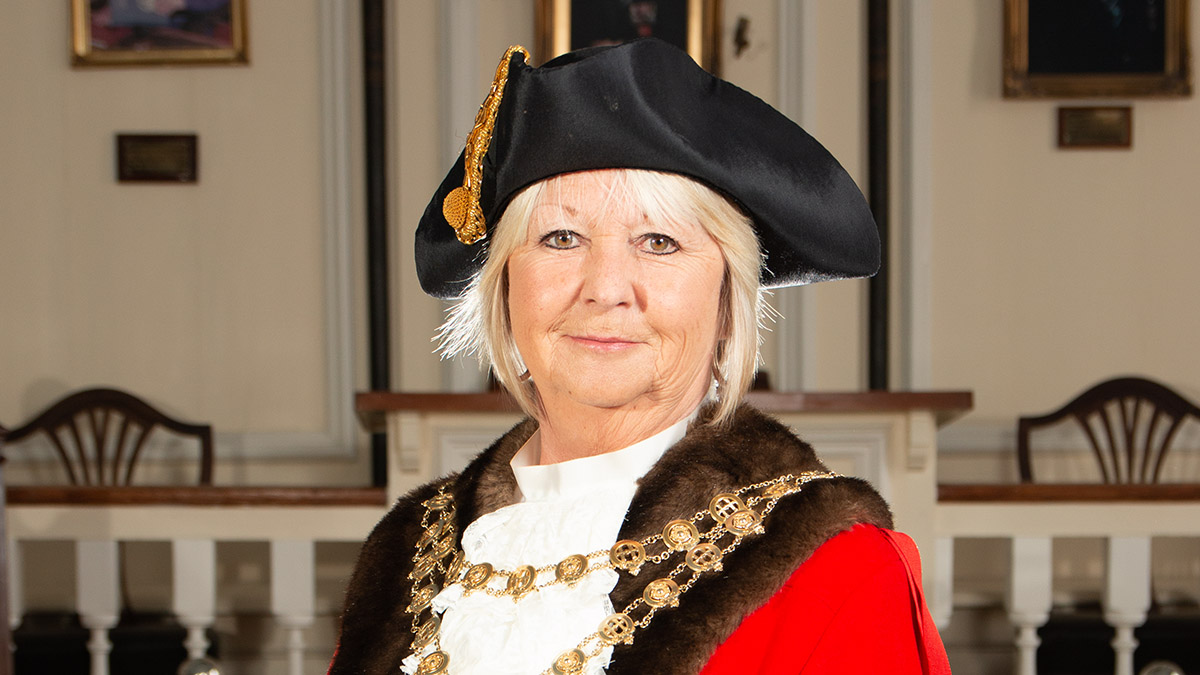 676th Mayor of Hedon 16 x 9