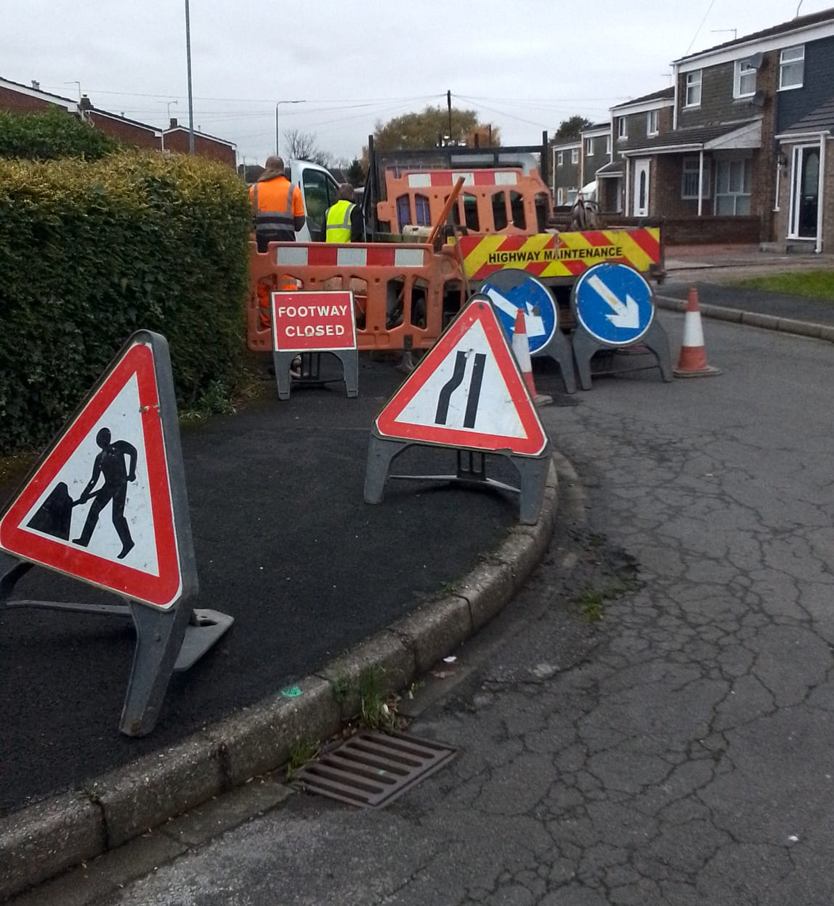 Fleet Garth hole being dug 2