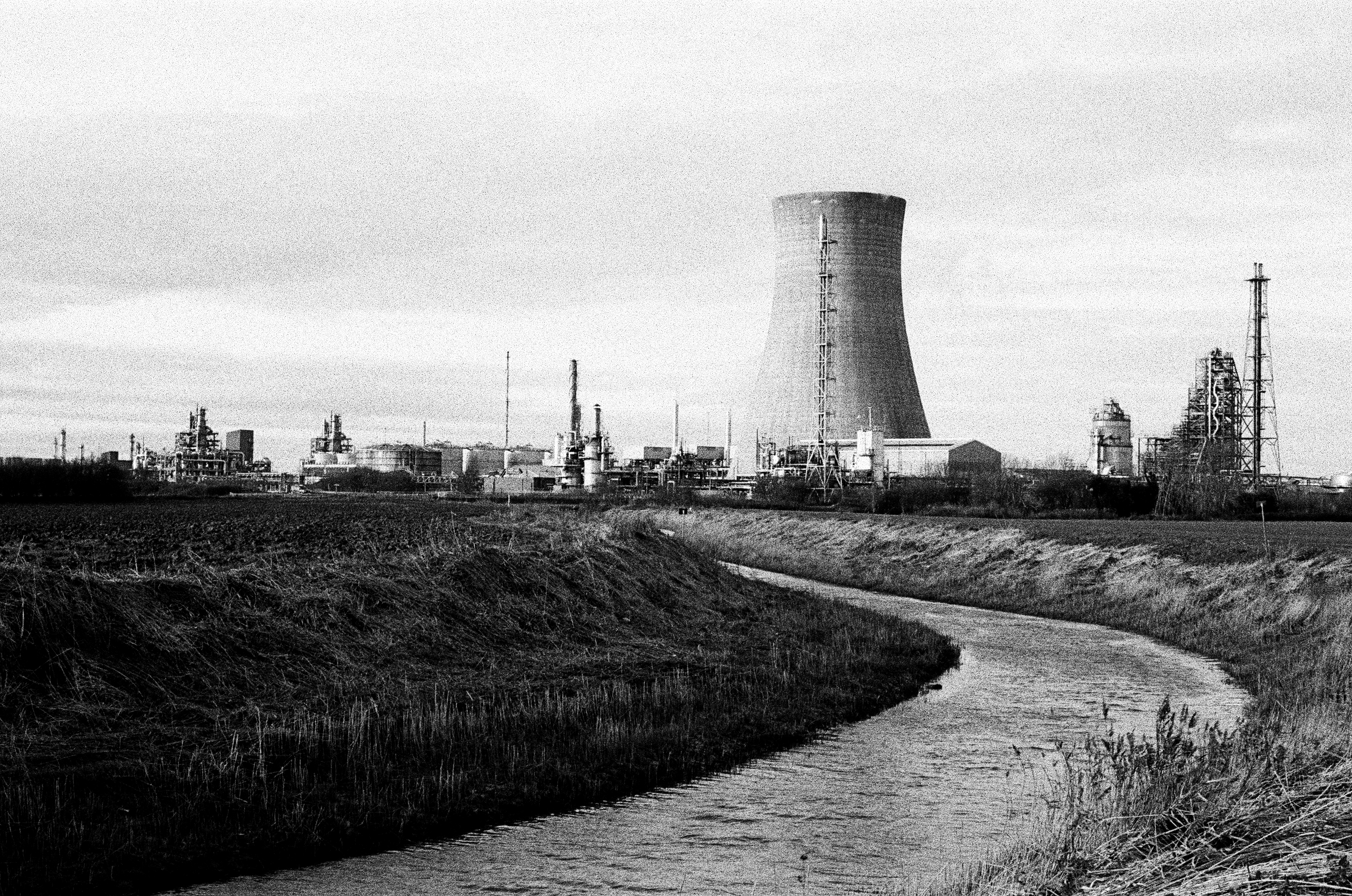 Burstwick Drain leading to Saltend Chemicals Works grainy
