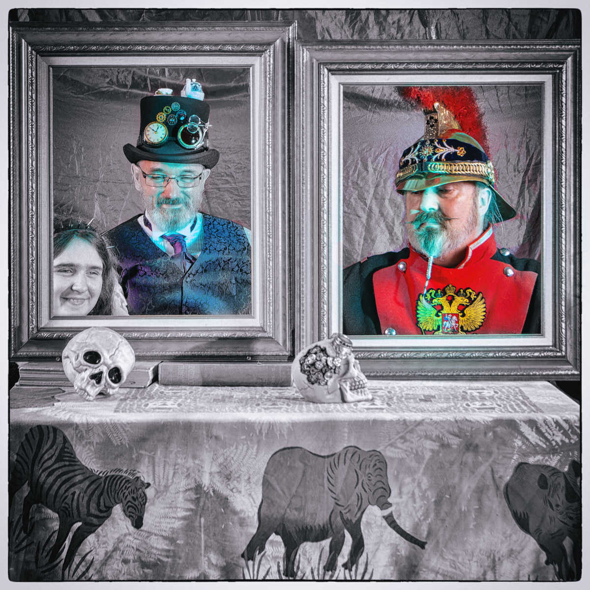 Picture framed Steampunks website