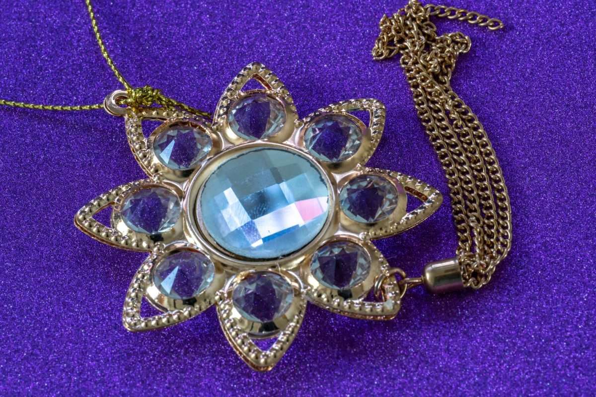 Star Broach - The Sunday Jigsaw